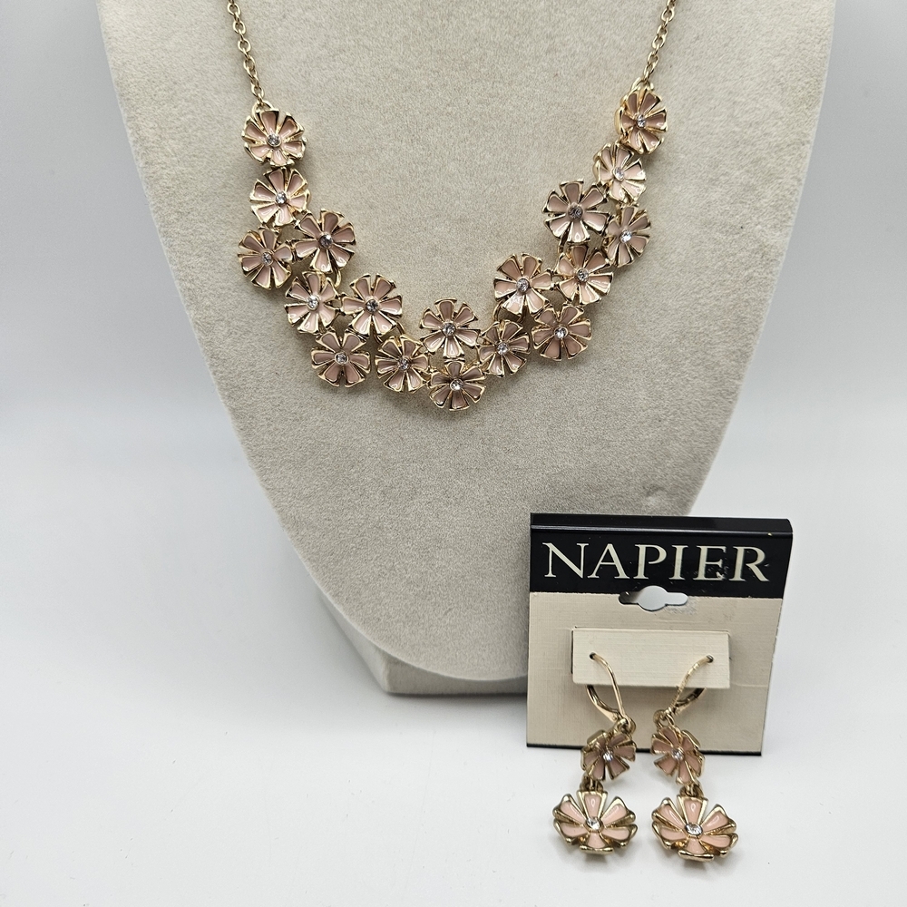NEW VINTAGE Napier Pink Articulated Flower Gold Tone Necklace & Earrings Set